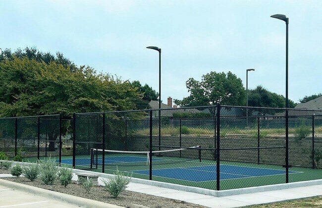 Building Photo - 7721 Dutch Branch Rd