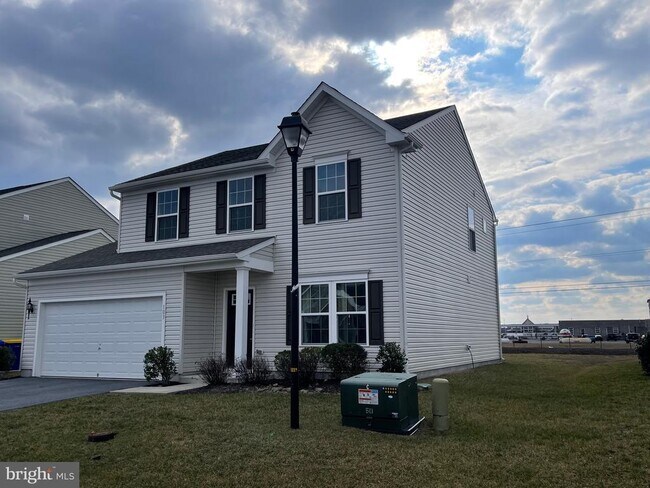 Building Photo - 103 Alexandreas Ct