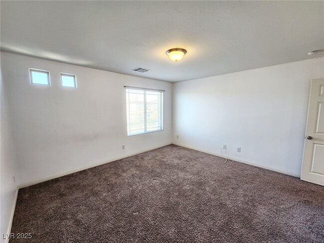 Building Photo - 5812 Beluga Bay St