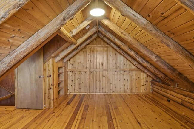 Building Photo - 118 Agape Wy