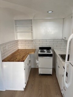 Kitchen - 2393 Virginia St