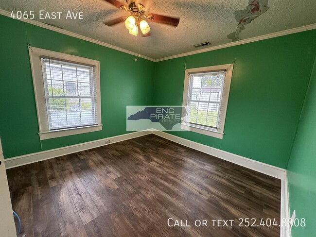 Building Photo - 4065 East Ave