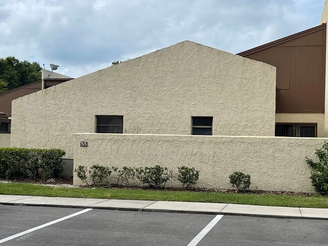 Building Photo - Beautiful 2 Bedroom 2 Bathroom Unit in Wil...