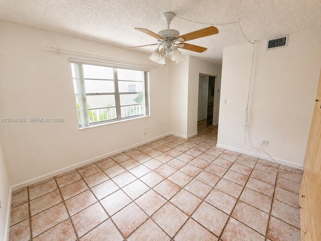 Building Photo - 7705 SW 86th St