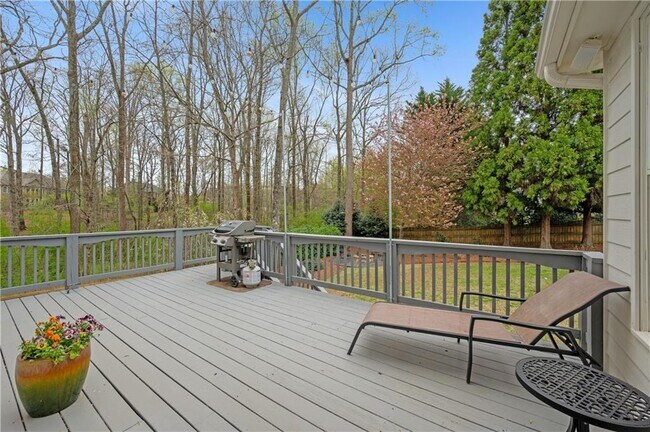 Building Photo - 5945 Broadwater Tr