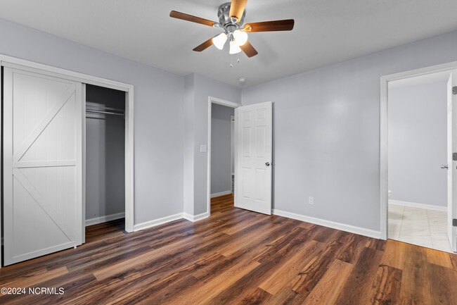 Building Photo - 102 Ivey Ct