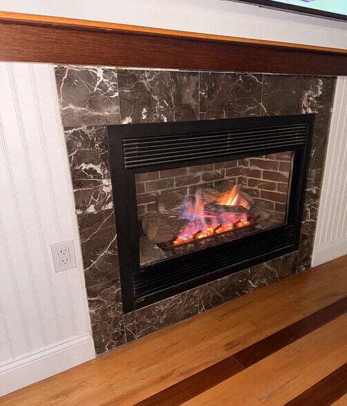 Building Photo - 23 Summer St