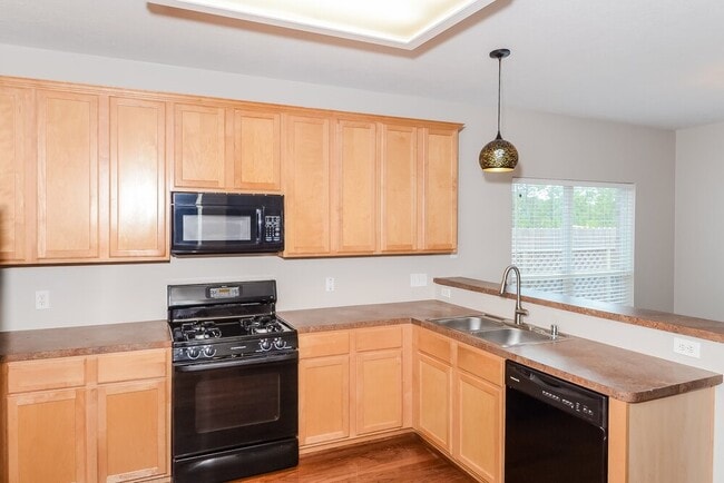 Building Photo - 17811 Memorial Trail Dr