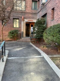 Building Photo - 1595 Metropolitan Ave