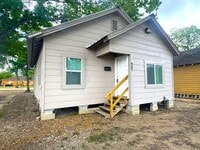 Building Photo - 907 E Jackson St