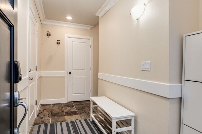 Building Photo - 4224 Francis Ave N