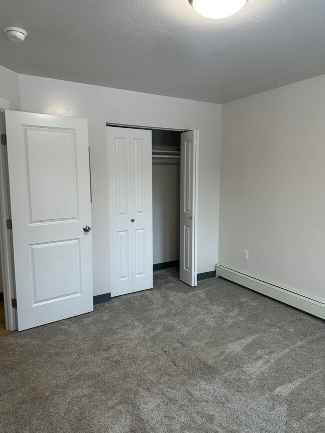 Building Photo - 8193 N Mohawk St