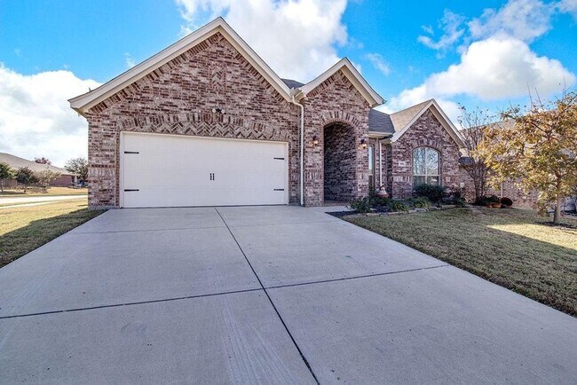 Building Photo - Spacious 4BR House in Burleson