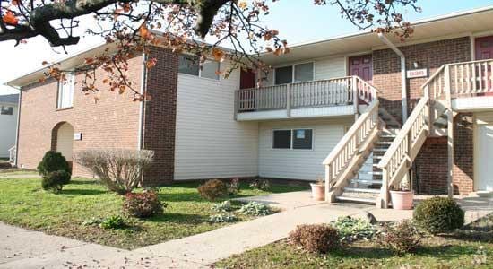 Primary Photo - Northwoods Apartments