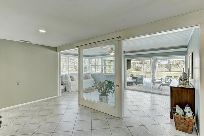 Building Photo - 711 Whitfield Ave