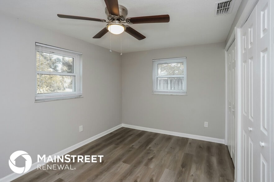 Building Photo - 1767 Linwood Cir