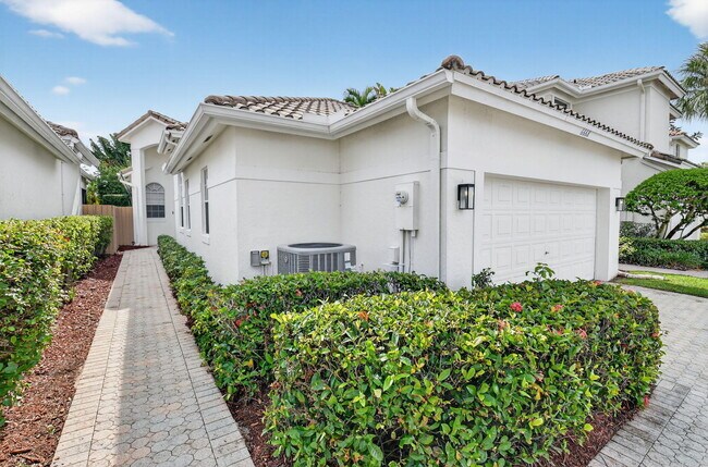 Building Photo - 6668 NW 25th Terrace
