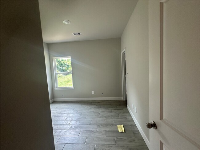 Building Photo - 104 Turner Dr