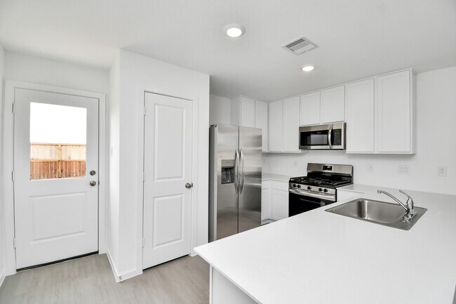 Building Photo - 1022 Gentle Nook Dr