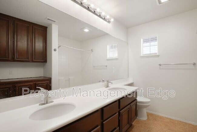 Building Photo - 23536 Silverwood St