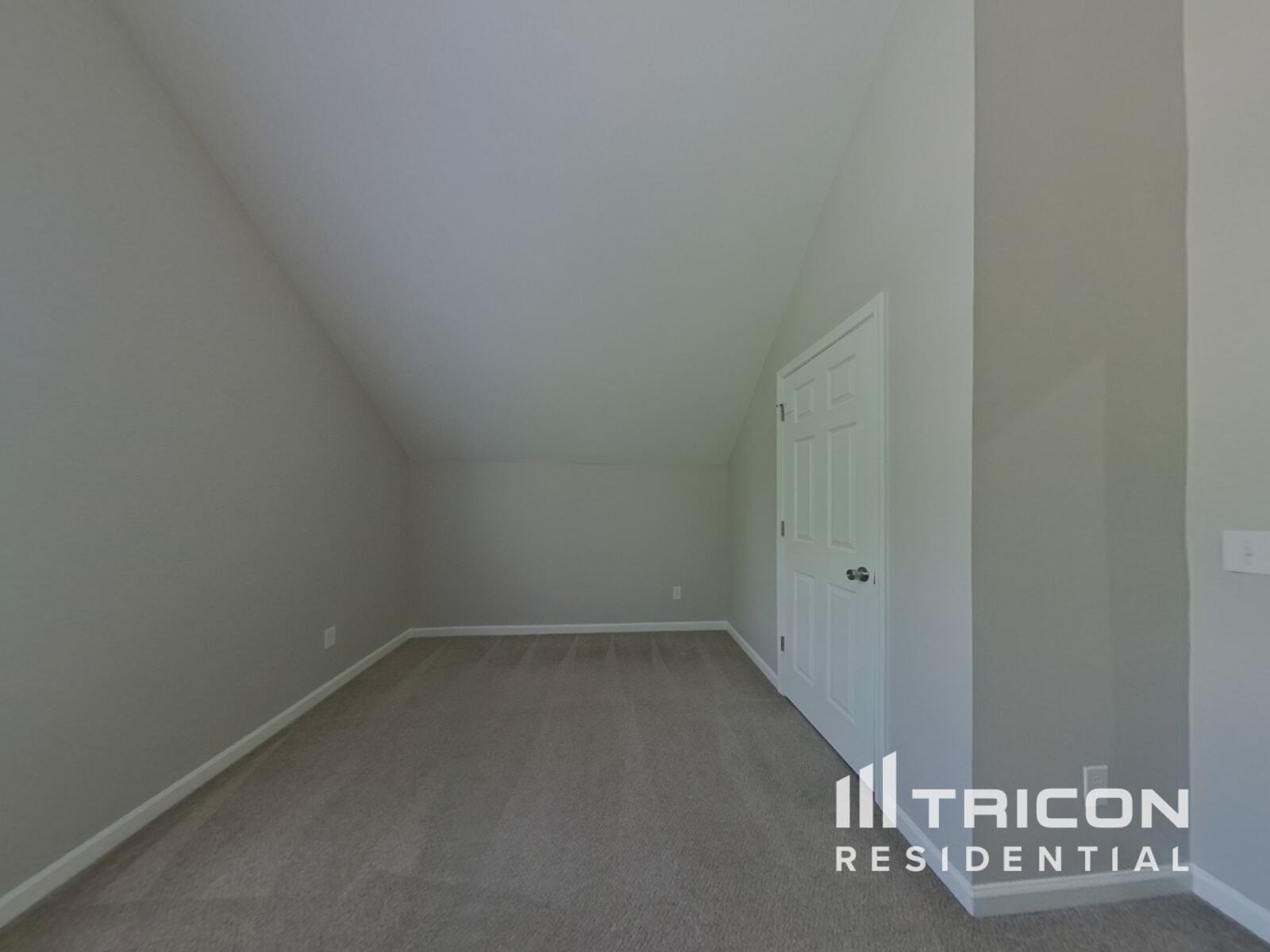 Building Photo - 7610 Hidden Creek Dr