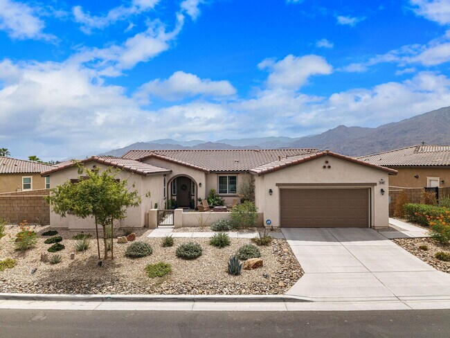 Building Photo - 81887 Via Encinitas