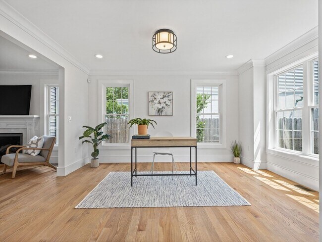 Building Photo - 20 Manhattan Terrace
