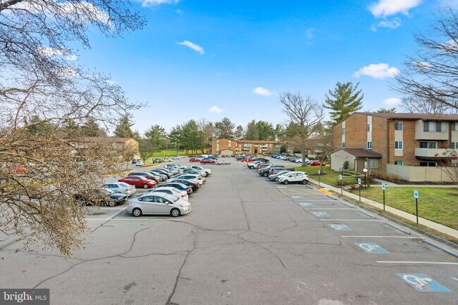 Building Photo - 19413 Brassie Pl