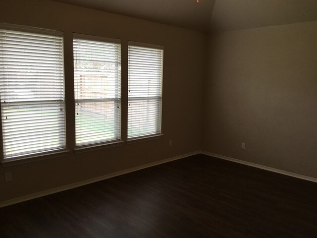 Building Photo - 1016 Brazos Ct