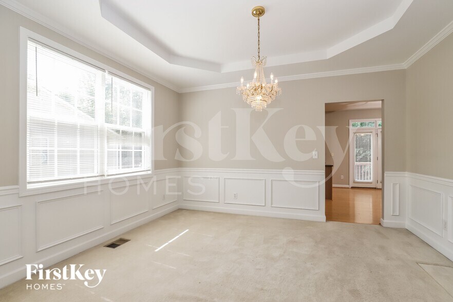Building Photo - 5302 Cragganmore Dr