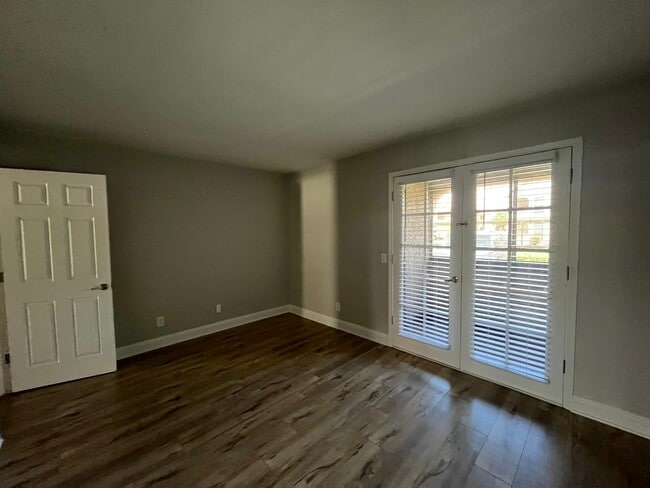 Building Photo - 1312 Bass Dr