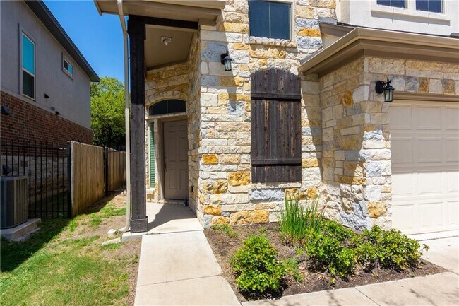 Building Photo - 1401 Little Elm Trail