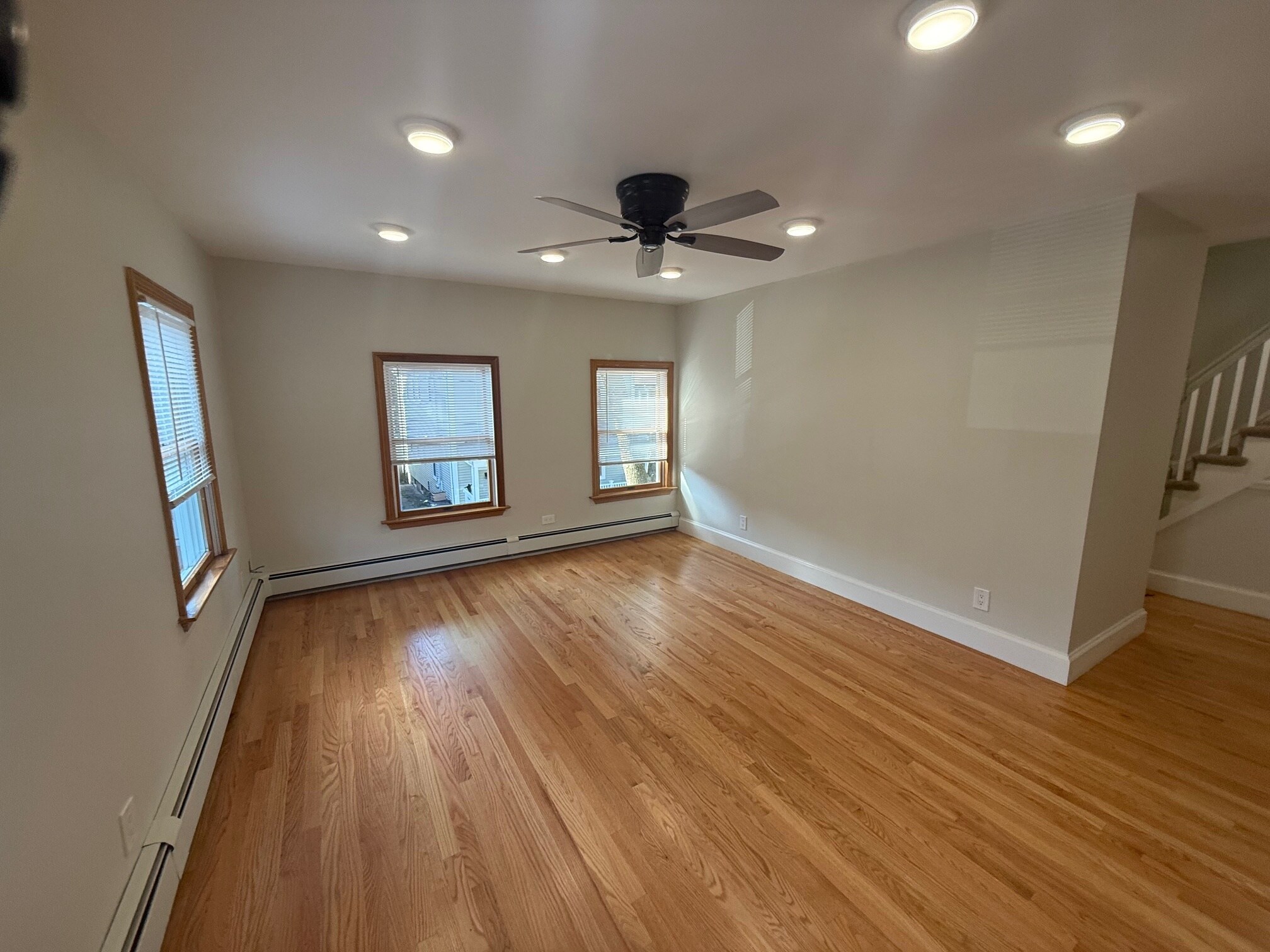 Building Photo - 48 Shannon St