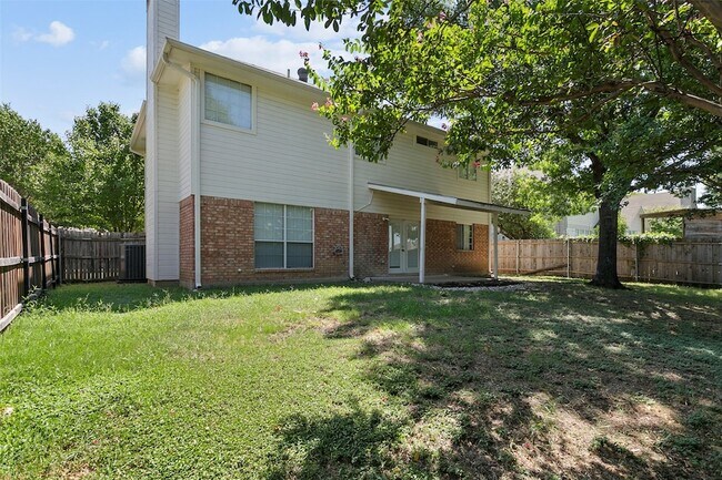 Building Photo - 7605 Bryce Canyon Dr W