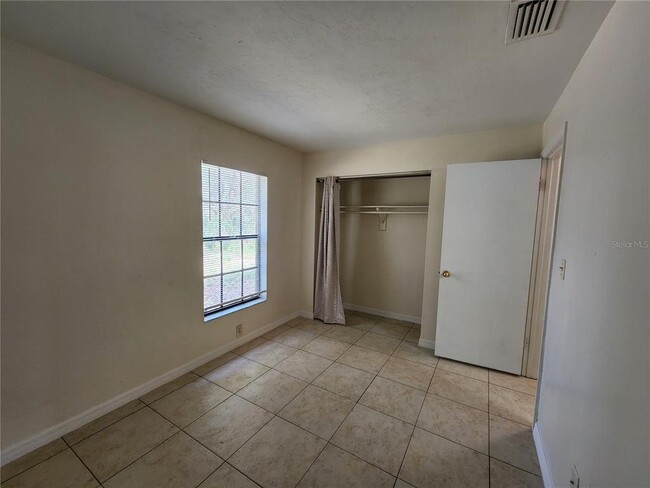 Building Photo - 6140 NW 26th St