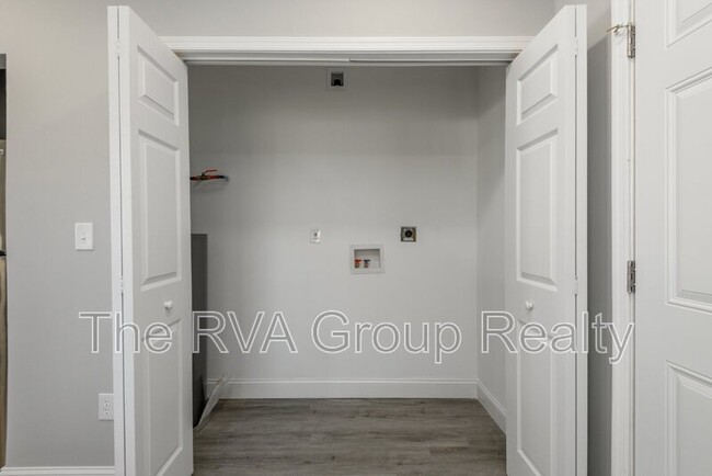 Building Photo - 1808 Mansion Avenue