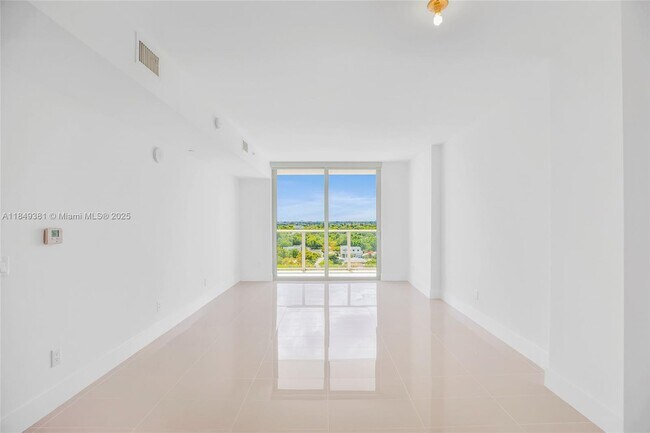 Building Photo - 4250 Biscayne Blvd