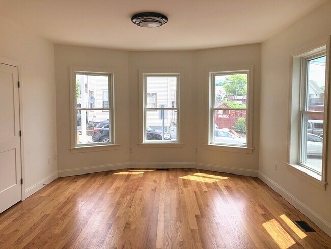 Building Photo - 10-12 Wolcott St