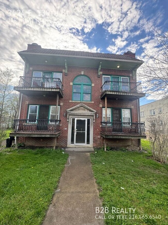 Building Photo - 3424 E 139th St