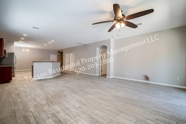 Building Photo - 7334 E Alderberry St