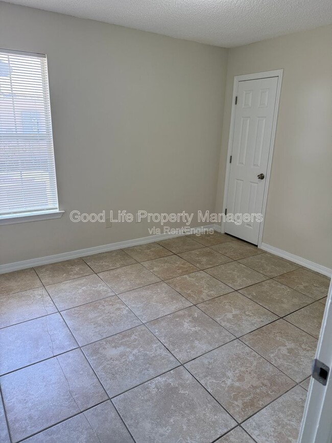 Building Photo - 9980 Bowman Ave