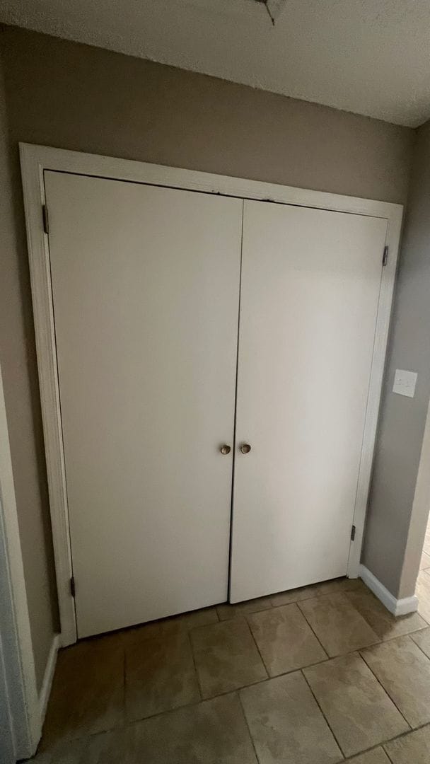 Building Photo - Garner! Great Cul-De-Sac Location! 2 BR, 2...