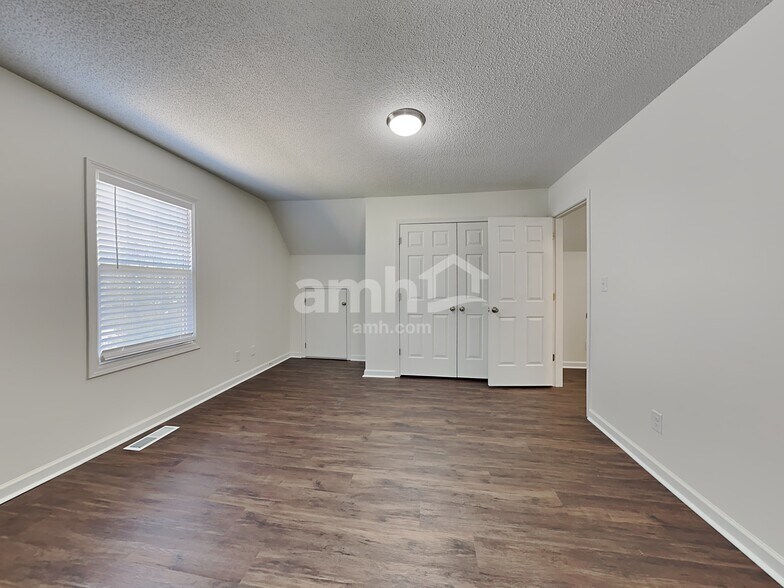 Building Photo - 1769 Ammons Dr