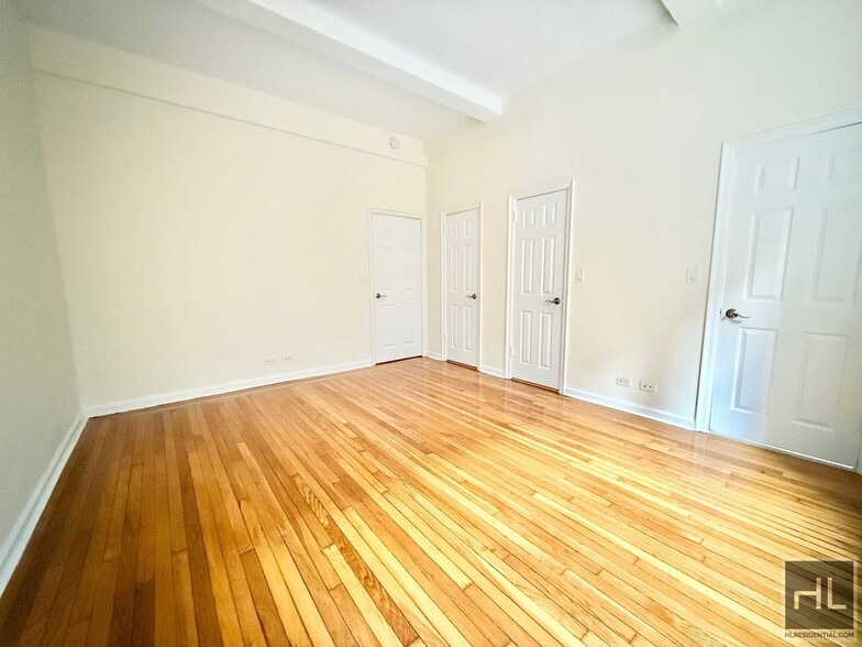 Building Photo - AMSTERDAM AVENUE