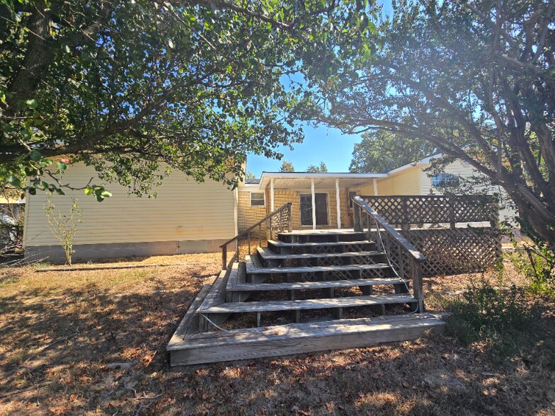 Building Photo - 116 Kinsey Ln