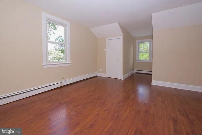 Building Photo - 51 Hillman Ave