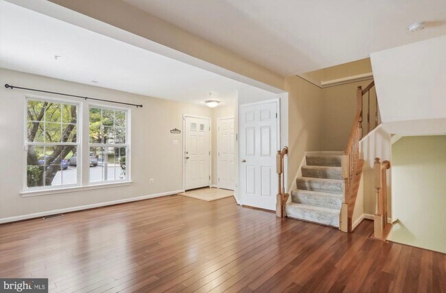 Building Photo - 13652 Palmetto Cir