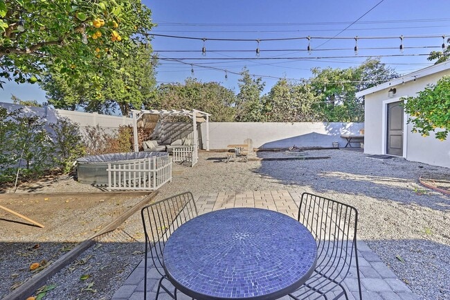 Building Photo - Looking for a great short term rental!!!!!