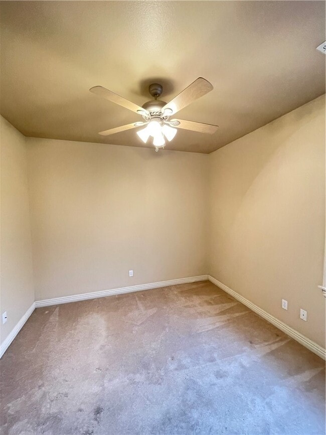 Building Photo - 4555 W Wedge Dr