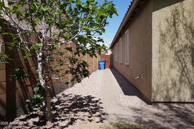 Building Photo - 6801 W Maldonado Rd